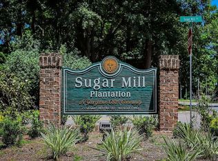 8 Snowy Egret Ct, Savannah, GA 31419