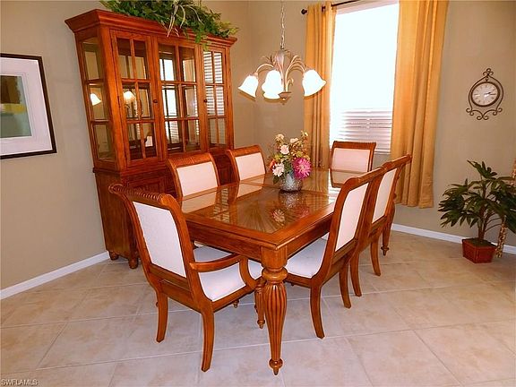 4th image of 12681 Chartwell Dr