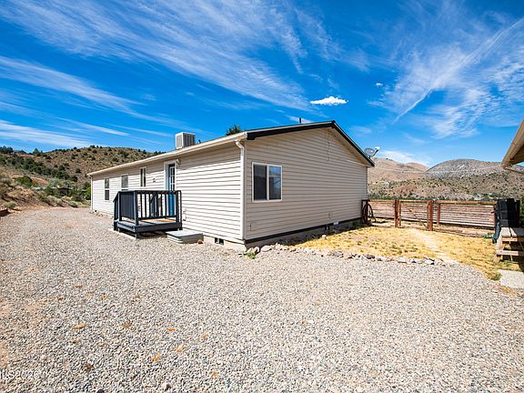 5th image of 3769 Arden Way
