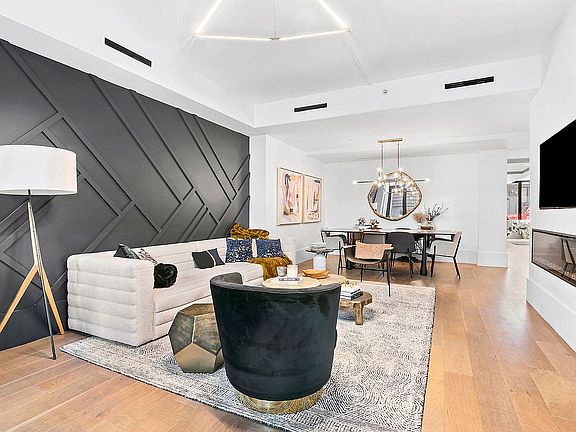 3rd image of 429 Kent Ave #Townhouse 1