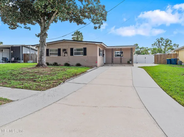 11305 EMUNESS Road, Jacksonville, FL 32218