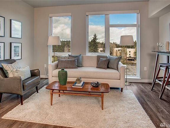 2nd image of 1085 103rd Ave NE #523