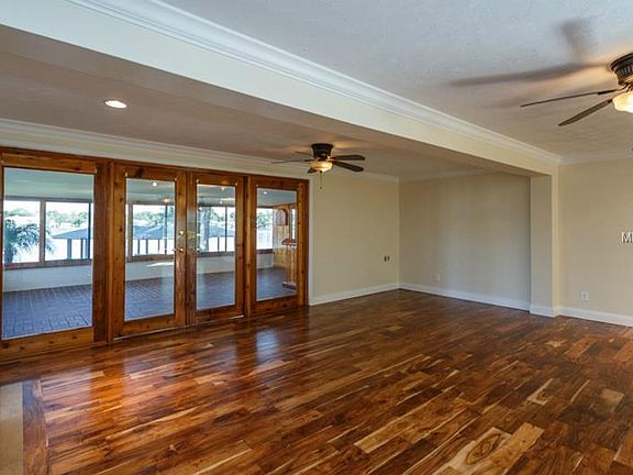 5th image of 1013 Wentrop Ln