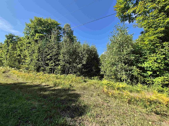 4th image of 10 Acres River Rd
