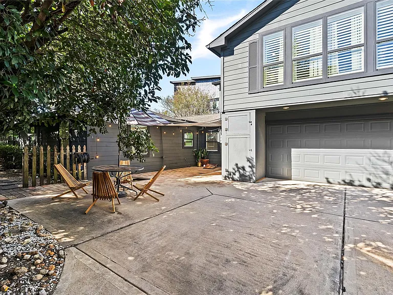 3902 Colquitt St — Photo 32