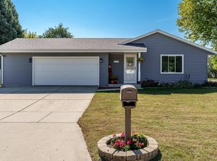1331 W Burbank Ave, Janesville, WI 53546