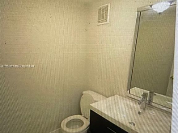 2nd image of 400 Commodore Dr APT 107
