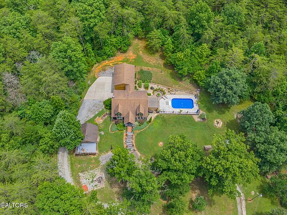 4th image of 118 Dupont Smith Ln