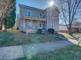 429 W Pine St, Johnson City, TN 37604