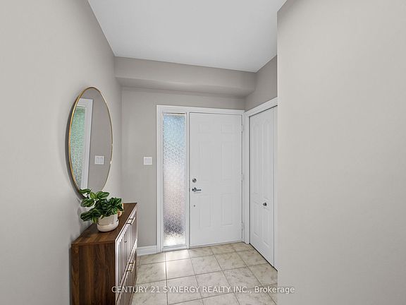 4th image of 512 Cherokee Way