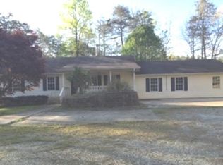 810 Garnet School Rd, Dahlonega, GA 30533