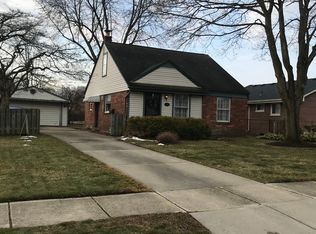 210 Garling Dr, Plymouth, MI 48170