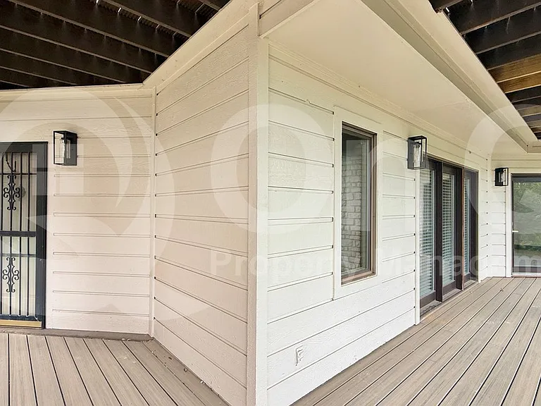 112 Paragon Ct — Photo 33