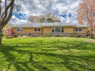 10041 Kalinda Ln, Saint Louis, MO