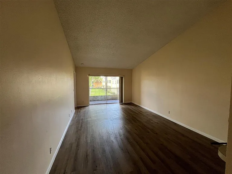 2431 NW 56th Ave #5-201 — Photo 4