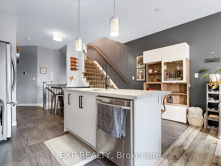688 Dunn Ave — Photo 22