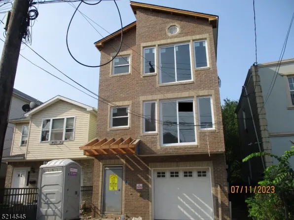 84 W Alpine St, Newark City, NJ 07108