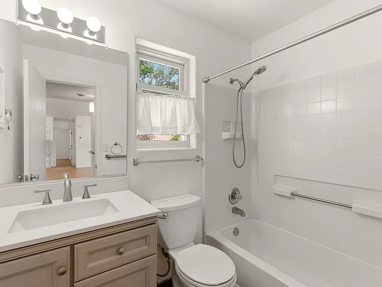 8400 Cedarcroft Rd NW — Photo 12