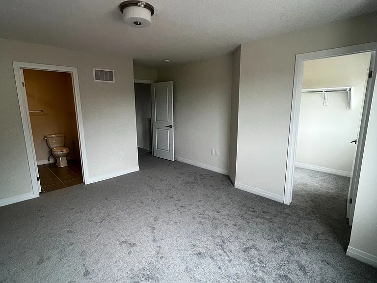 660 Colborne St W #78 — Photo 11