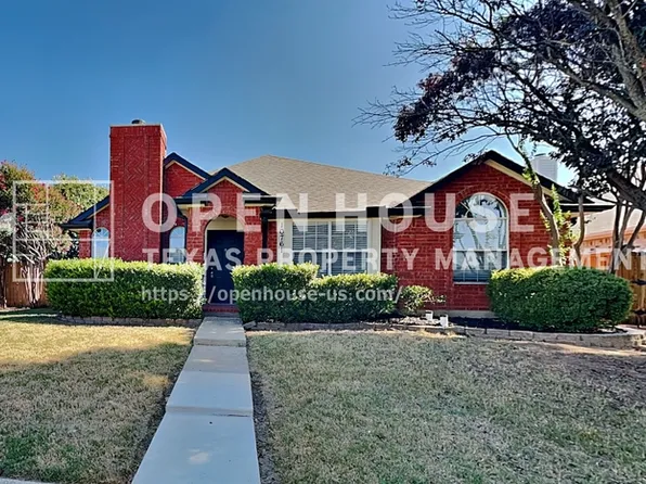 10761 Castle Dr, Frisco, TX 75035