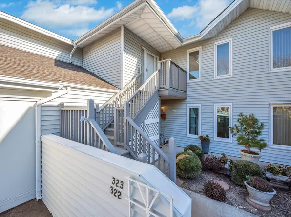 323 Elton Court N #323, Saint James, NY 11780