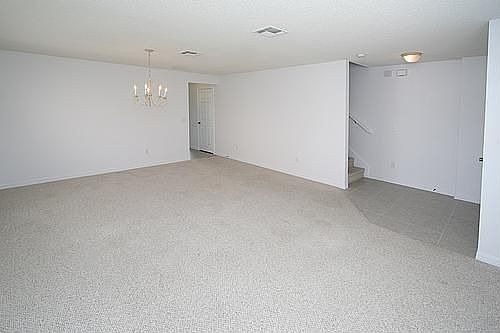 LIV & DIN RM