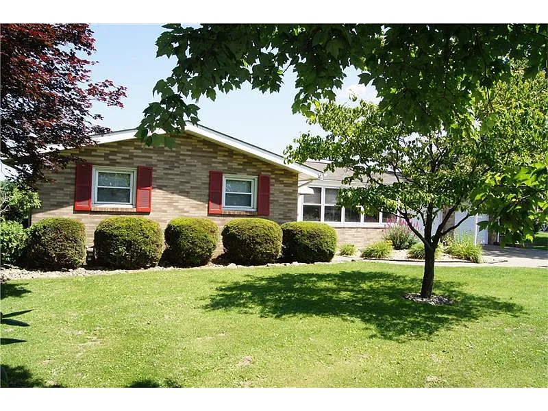 1051 Ekastown Rd photo 1