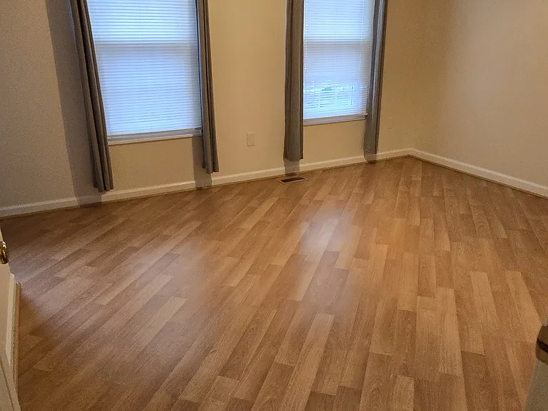 11 Fencerow Ct — Photo 21