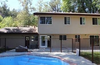 2nd image of 24331 Crestlawn St