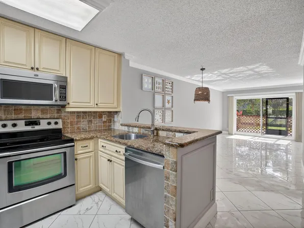 2230 N Cypress Bend Drive #108, Pompano Beach, FL 33069