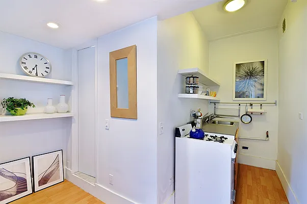 Sold by Corcoran | media 6