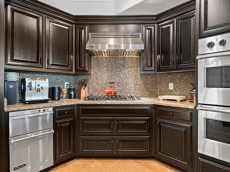 65 E Pontotoc Ave #301 — Photo 9