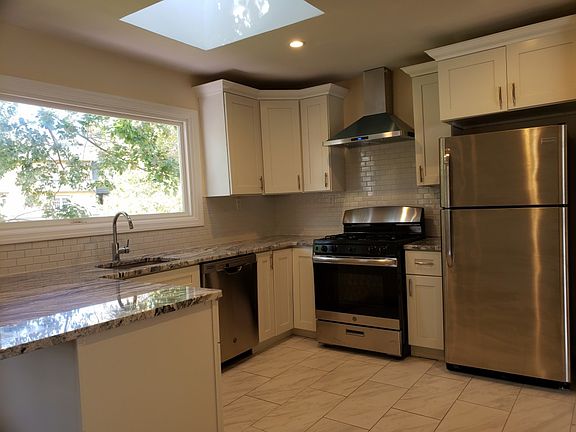 5th image of 314 Kastler Ct