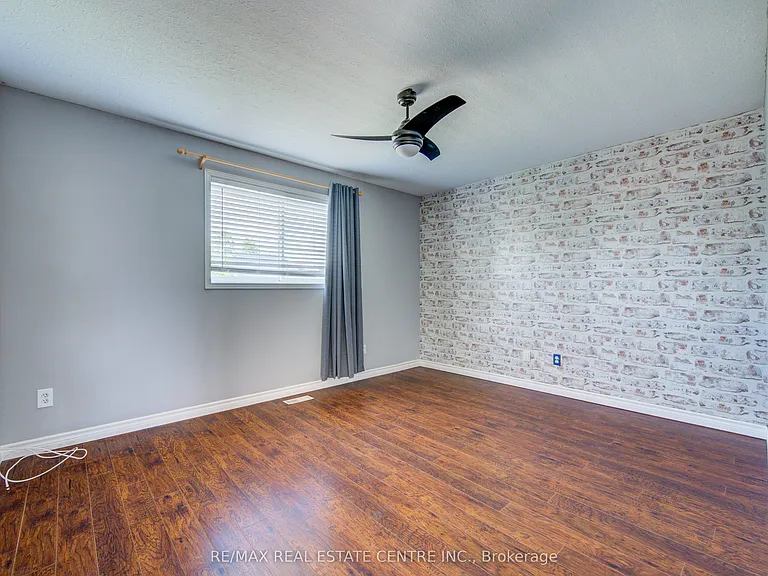 5 Tulip Dr — Photo 24