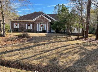 203 Seascape Dr, Sneads Ferry, NC 28460