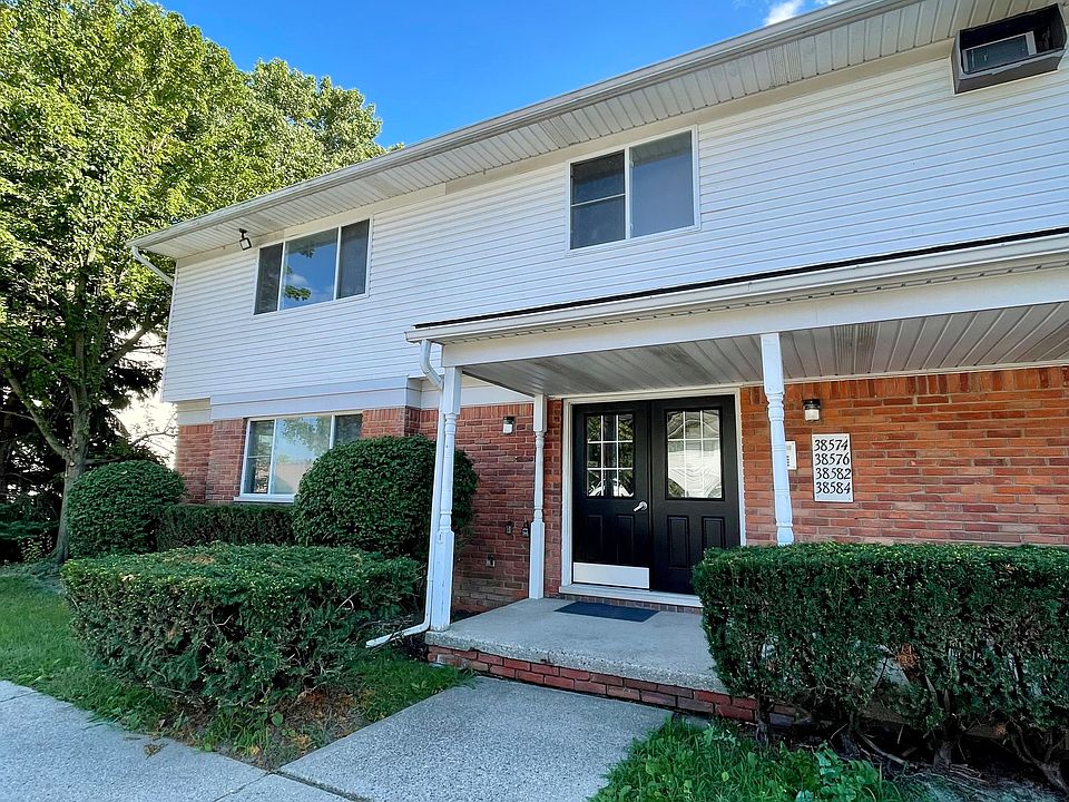 1st image of 38584 Meadowdale St