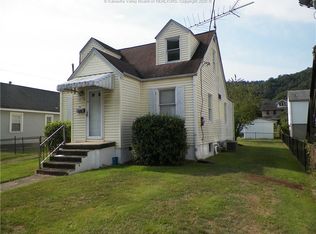 108 E Reynolds Ave, Belle, WV