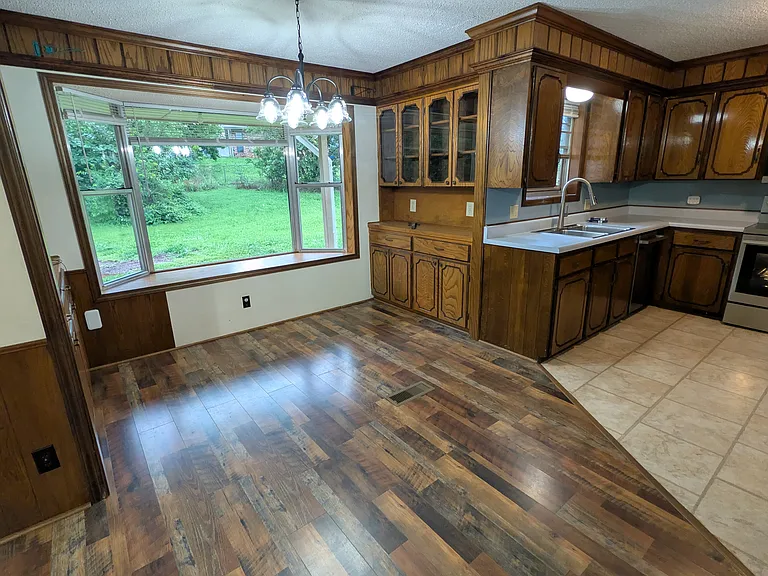4012 W Yorkshire Dr — Photo 16