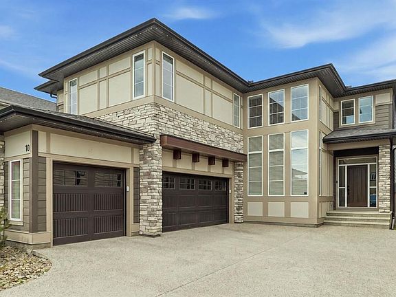 2nd image of 10 E Legacy Woods Cres SE
