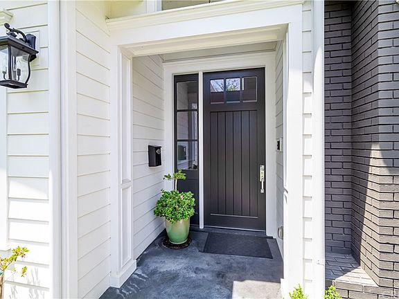 5th image of 11715 La Maida St