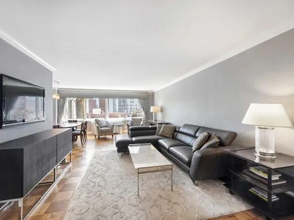 200 East 78th Street image 1 of 7