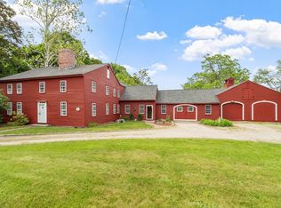 19 Maple Rd, Chelmsford, MA 01824