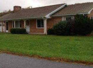 3555 Greenberry Rd, Hillsville, VA 24343