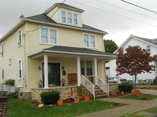 102 Dennison Ave, Wyoming, PA 18644