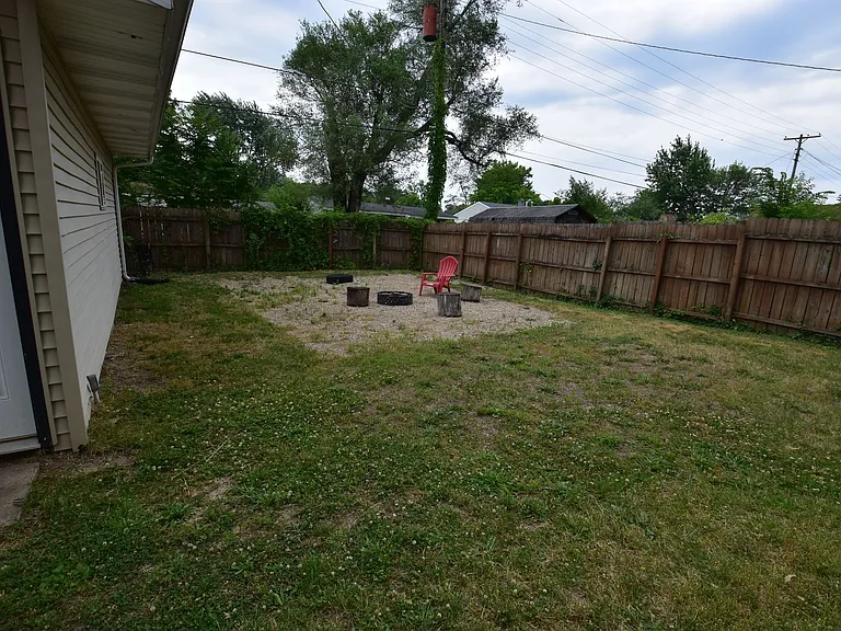 1332 Browne Ln — Photo 14