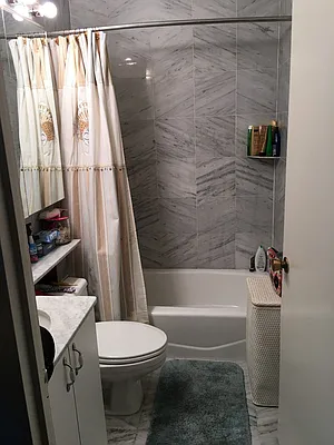 Rented by Keller Williams NYC | media 17