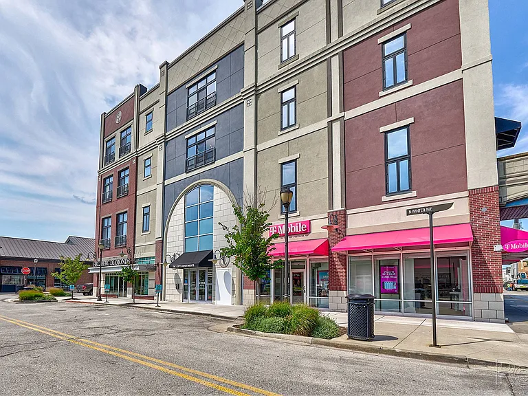 Zona Rosa Apartments — Photo 49