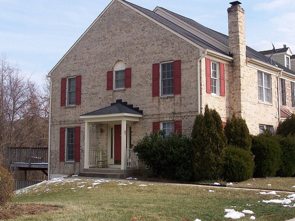 1st image of 27 Preakness Ct