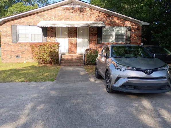 1224 Chevis St APT A, Columbia, SC 29205