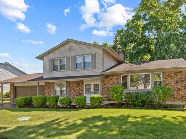 1477 William Clifford Ln, Elk Grove Village, IL 60007
